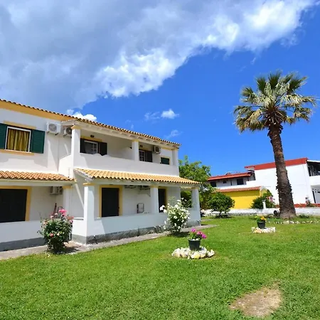 Apartament Dolphin & -next To The Roda (Corfu)