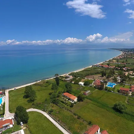 Dolphin Apt & Studios -Near The Beach * Roda (Corfu)