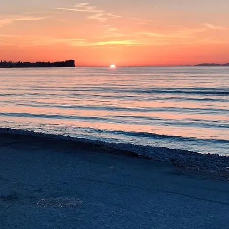 Apartament Dolphin & -near The *