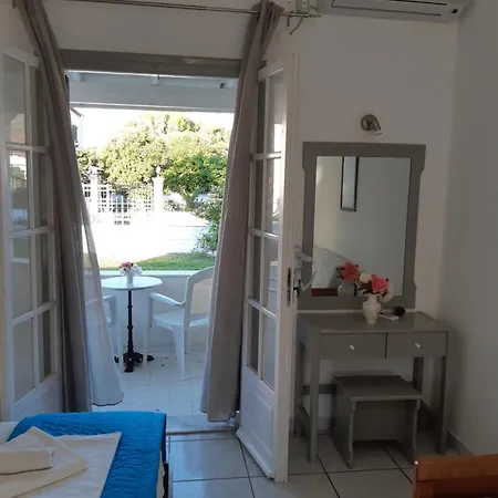 Dolphin & -near The Lejlighed