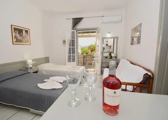 Apartament Dolphin & -near The Roda (Corfu)